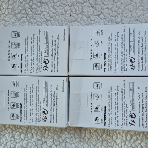 Colorful False Nail Set - Picture 4 of 4